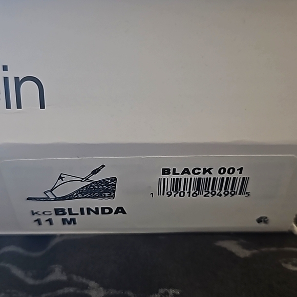 Calvin Klein Shoes - Picture 6 of 6